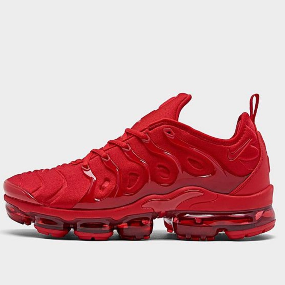 Nike Air Vapormax Plus Triple Red
University Red Mens Sz 7/5 used once with box